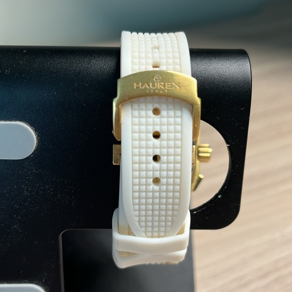 HAUREX Challenger Italian Design Watch - Picture 3 of 7